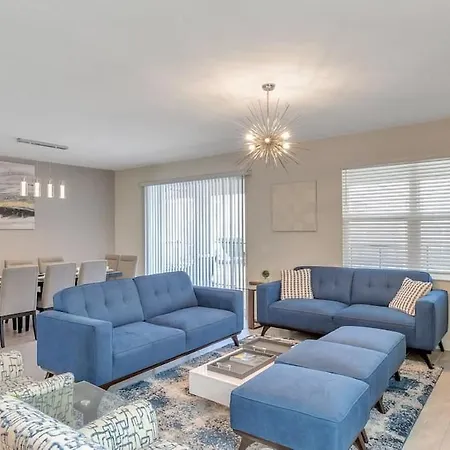 Beautiful 9 Bed Pool Home With Game Room-1233Cd